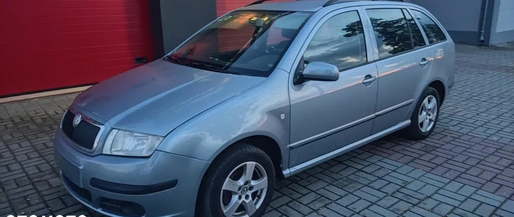 samochody osobowe Skoda Fabia cena 7999 przebieg: 200000, rok produkcji 2006 z Kruszwica